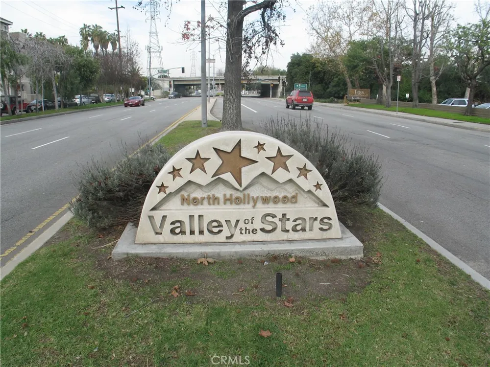 5143 Bakman #417 North Hollywood, CA 91601