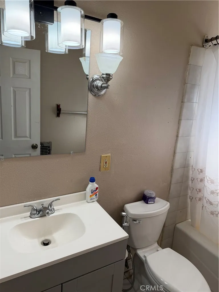4400 Harrison Canyon Rd San Bernardino, CA 92404