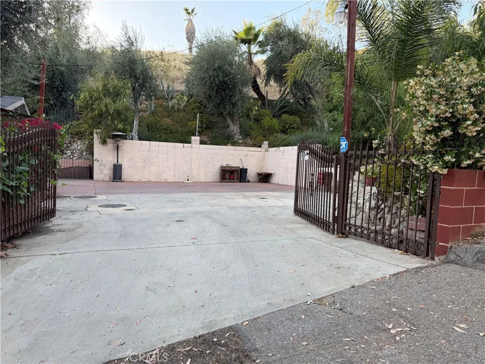 4400 Harrison Canyon Rd San Bernardino, CA 92404