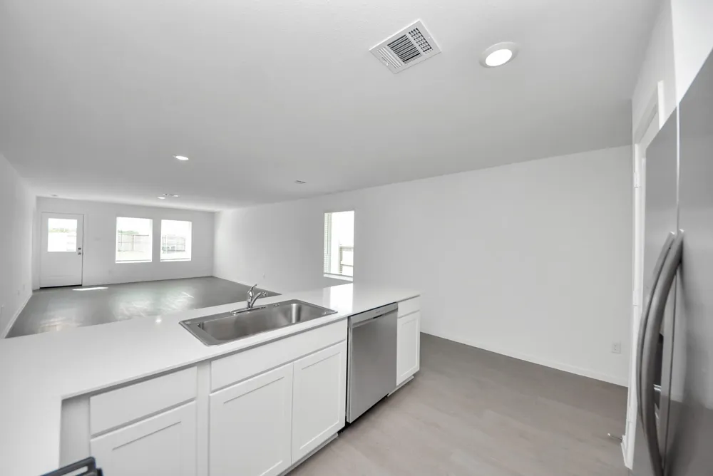 10411 Birds Nest Drive Beasley, TX 77417
