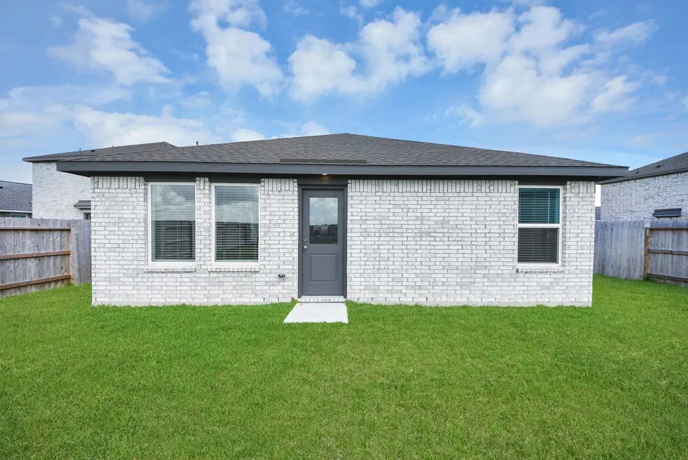 10411 Birds Nest Drive Beasley, TX 77417