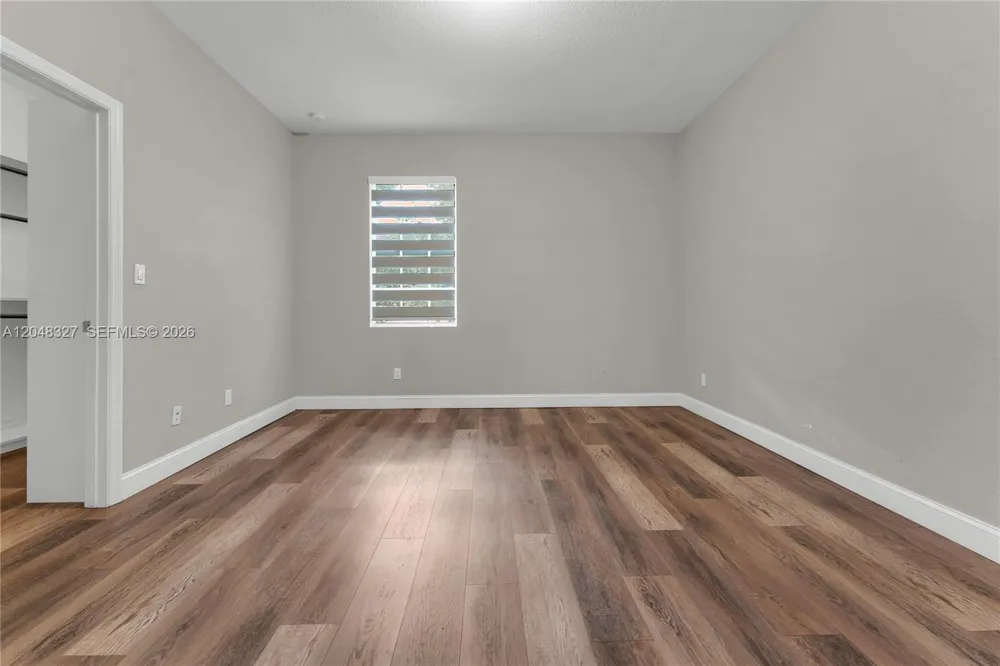 4040 NW 11th St Lauderhill, FL 33313
