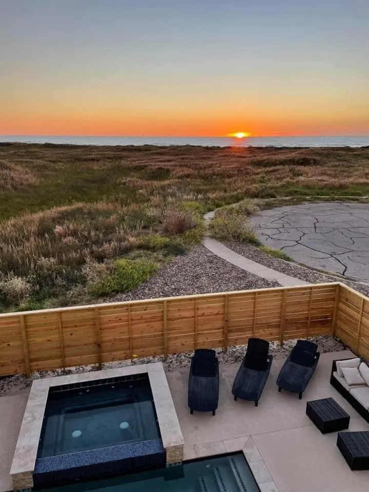 6501 Villa Castellon Drive Port Aransas, TX 78373