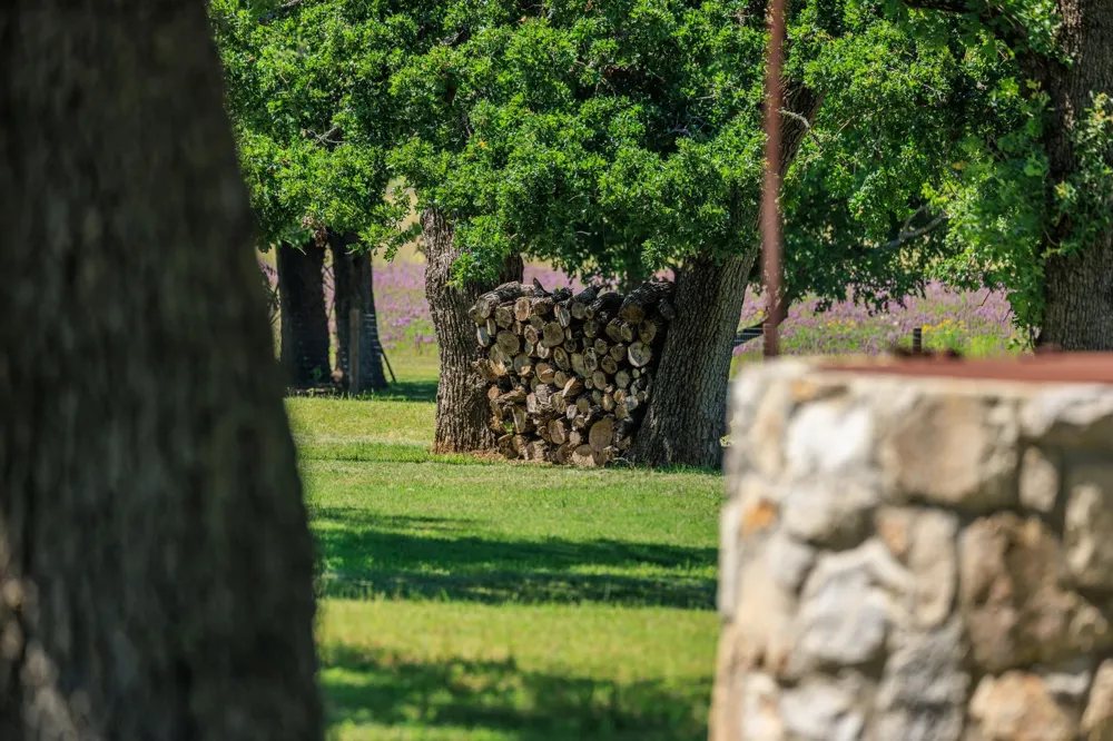 17 Dusty Farm Lane Fredericksburg, TX 78624