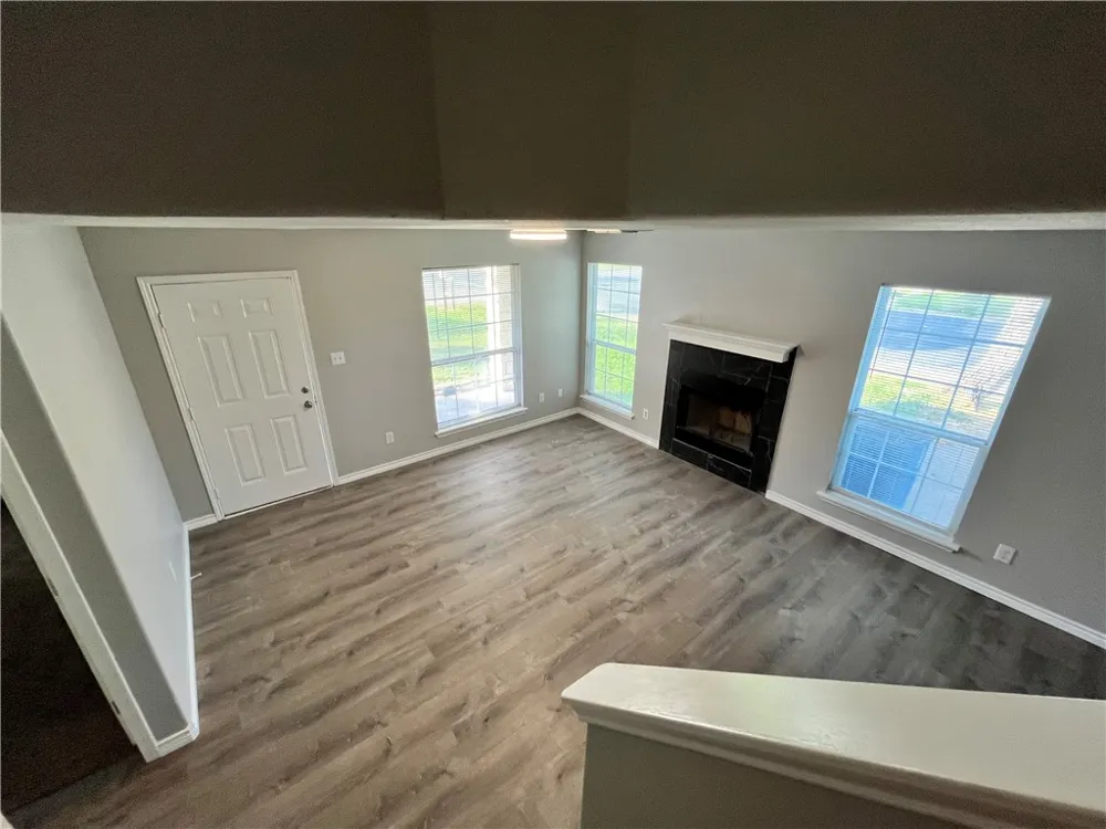 908 E Hefferman Street Beeville, TX 78102