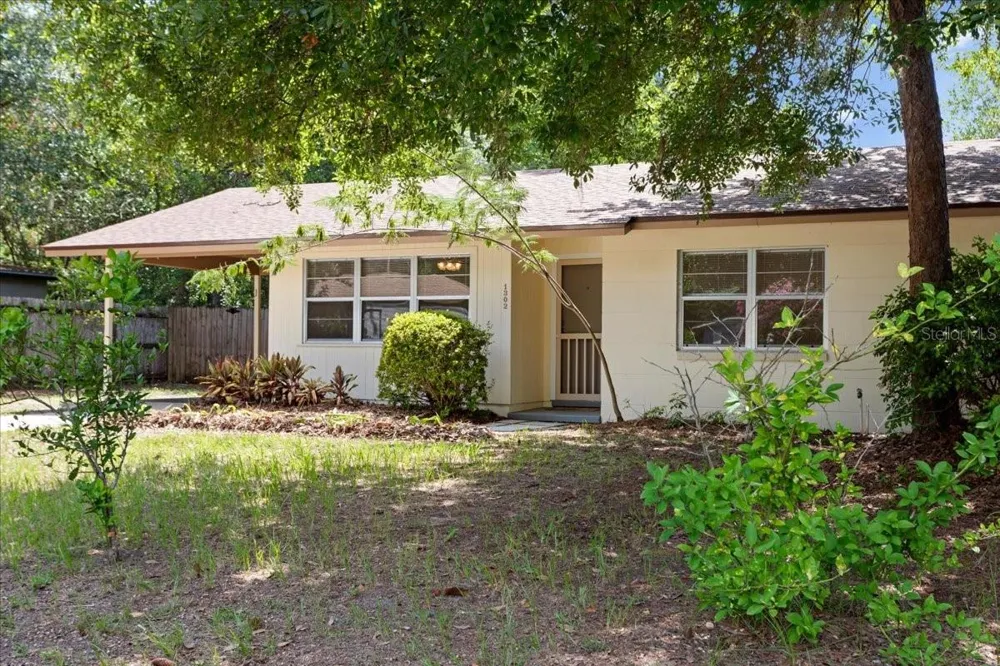 1302 NE 14TH TERRACE Gainesville, FL 32601