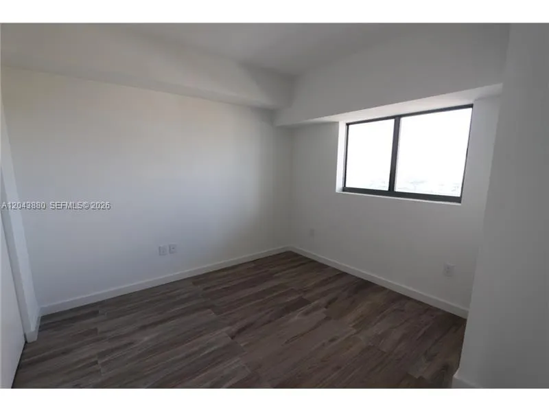 460 NE 28 STREET #2805 Miami, FL 33137