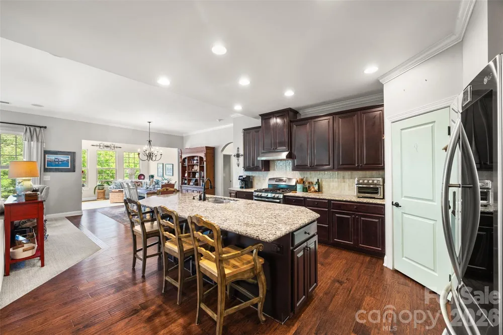 8477 Whitworth Avenue Harrisburg, NC 28075