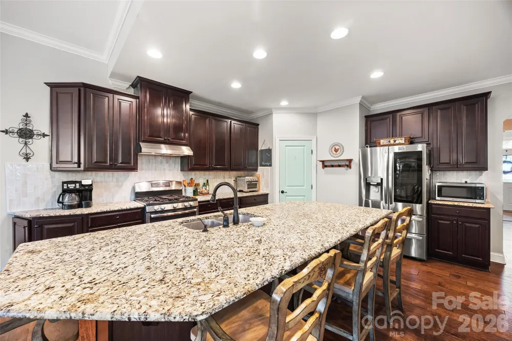 8477 Whitworth Avenue Harrisburg, NC 28075