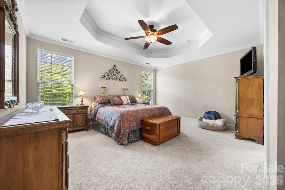 8477 Whitworth Avenue Harrisburg, NC 28075
