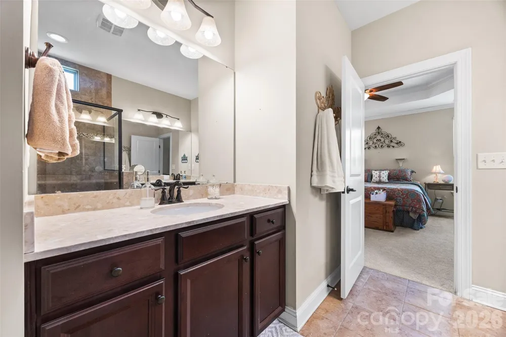 8477 Whitworth Avenue Harrisburg, NC 28075