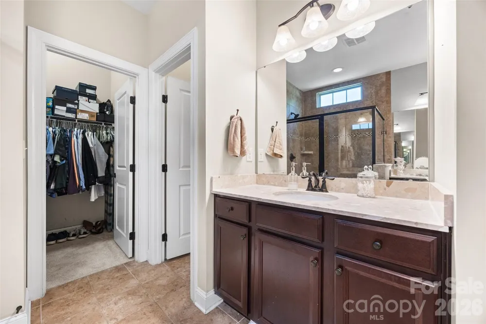 8477 Whitworth Avenue Harrisburg, NC 28075