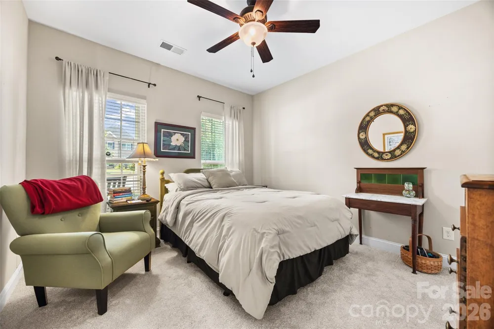 8477 Whitworth Avenue Harrisburg, NC 28075