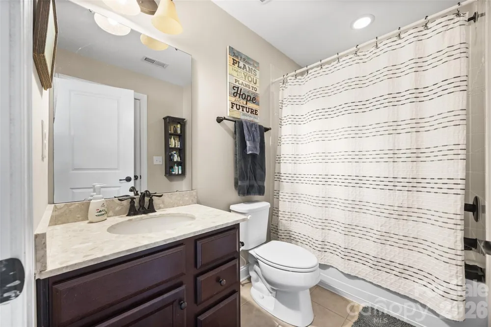 8477 Whitworth Avenue Harrisburg, NC 28075