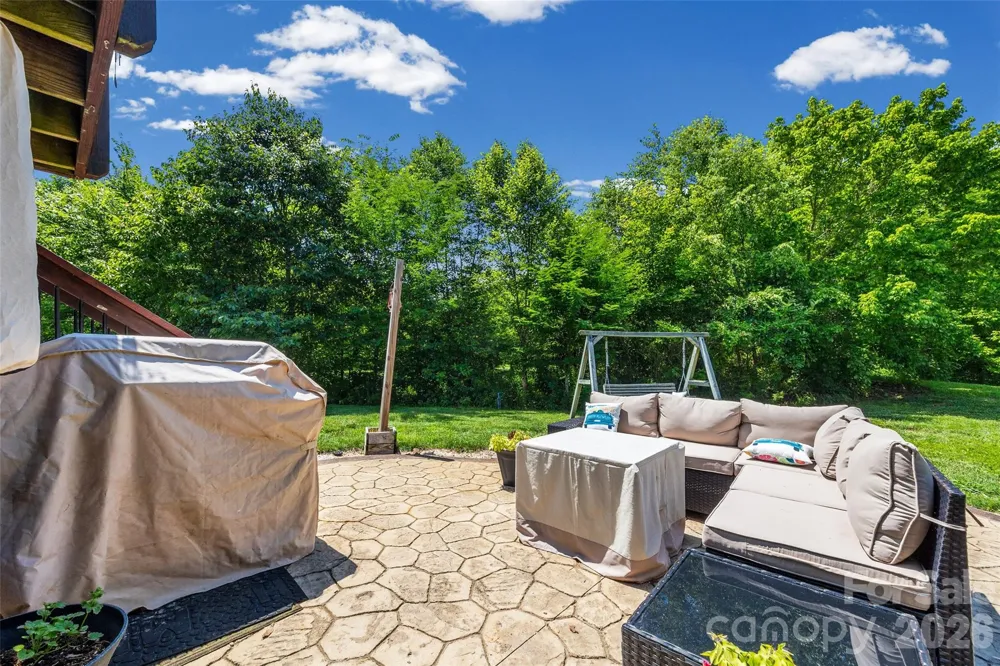 8477 Whitworth Avenue Harrisburg, NC 28075
