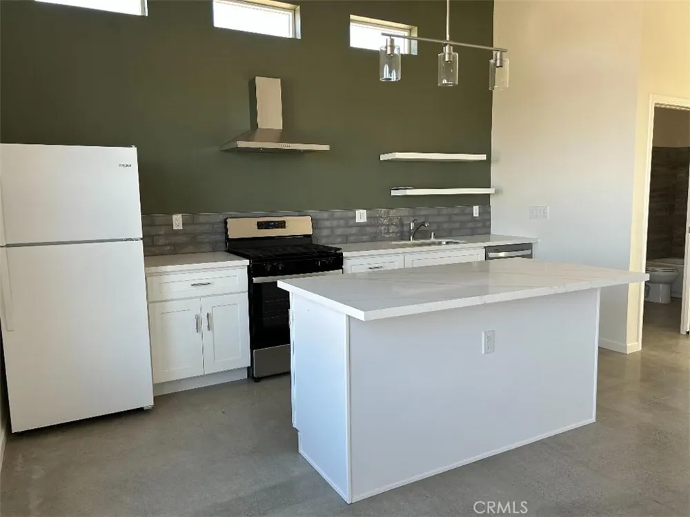 7374 Olympic Road Joshua Tree, CA 92252