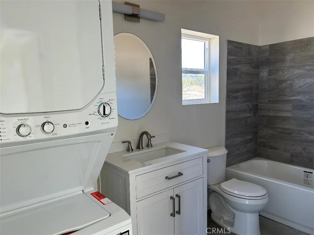 7374 Olympic Road Joshua Tree, CA 92252