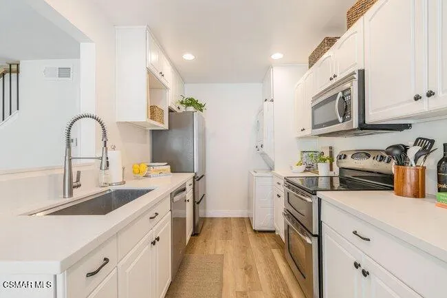 1196 Kirkford Way Westlake Village, CA 91361