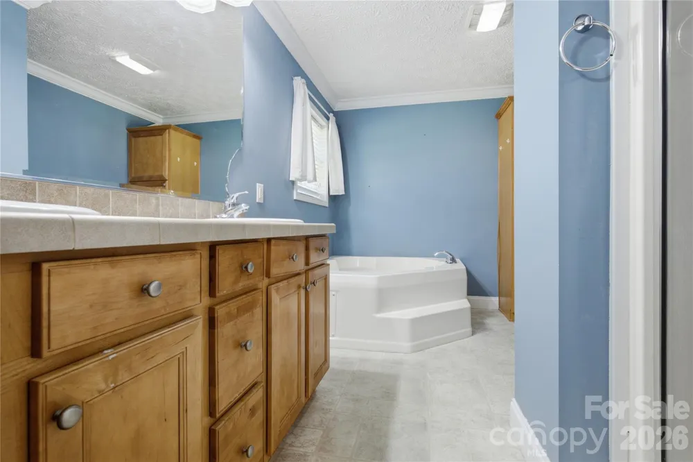 335 Providence Road Forest City, NC 28043