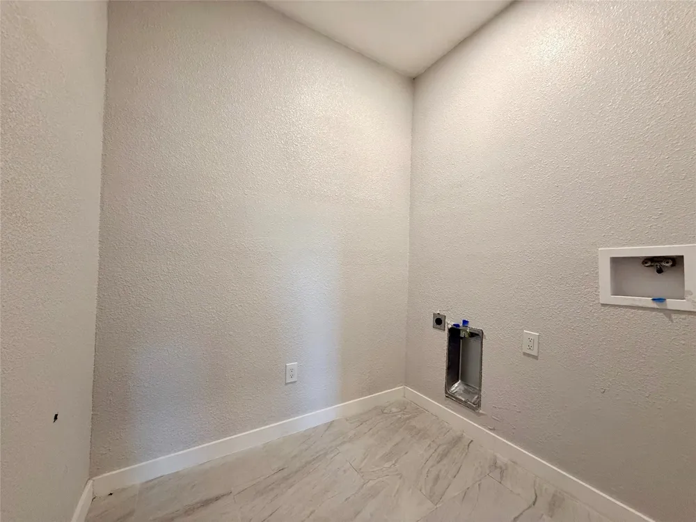 308 SW 14th Street Mineral Wells, TX 76067