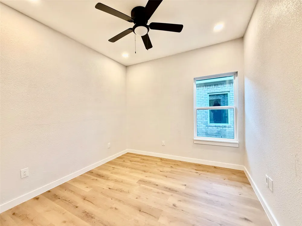 308 SW 14th Street Mineral Wells, TX 76067