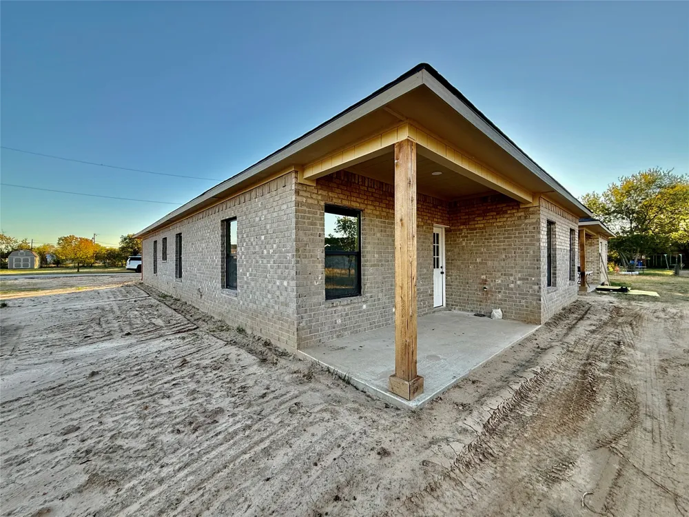 308 SW 14th Street Mineral Wells, TX 76067