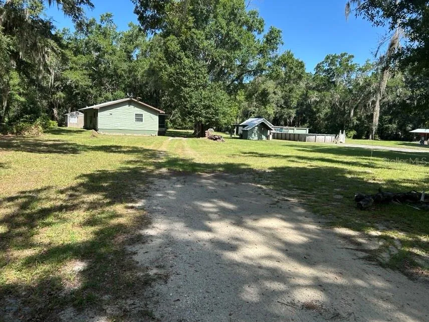 40841 LOUISE ROAD Umatilla, FL 32784
