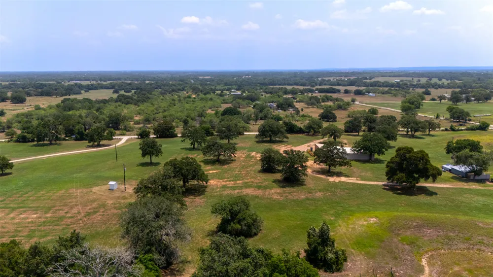 Cattlemens Row Road Lockhart, TX 78644