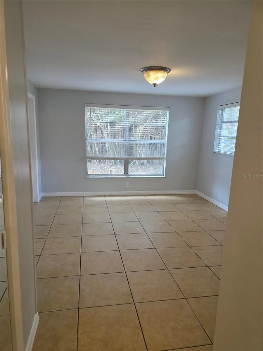 1695 E HORATIO AVENUE Maitland, FL 32751