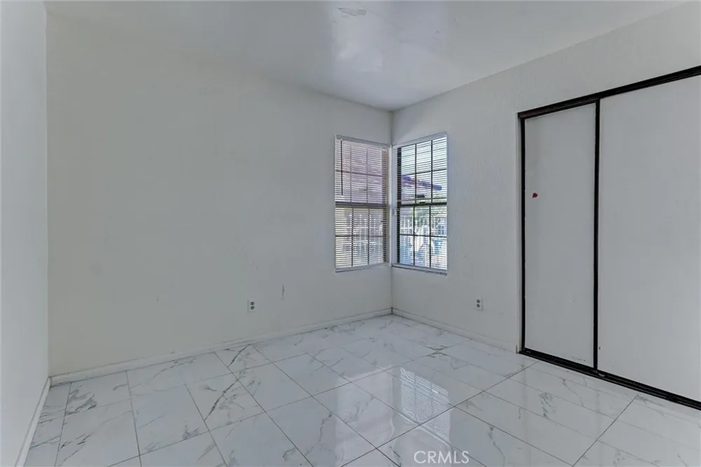 2812 Fairfield Avenue Palmdale, CA 93550