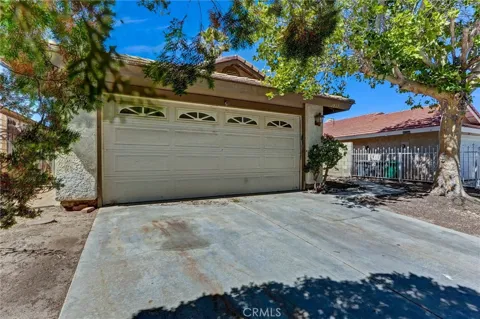 2812 Fairfield Avenue