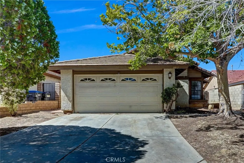2812 Fairfield Avenue Palmdale, CA 93550