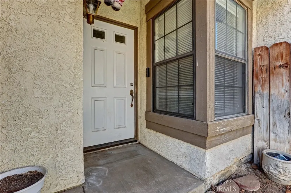 2812 Fairfield Avenue Palmdale, CA 93550