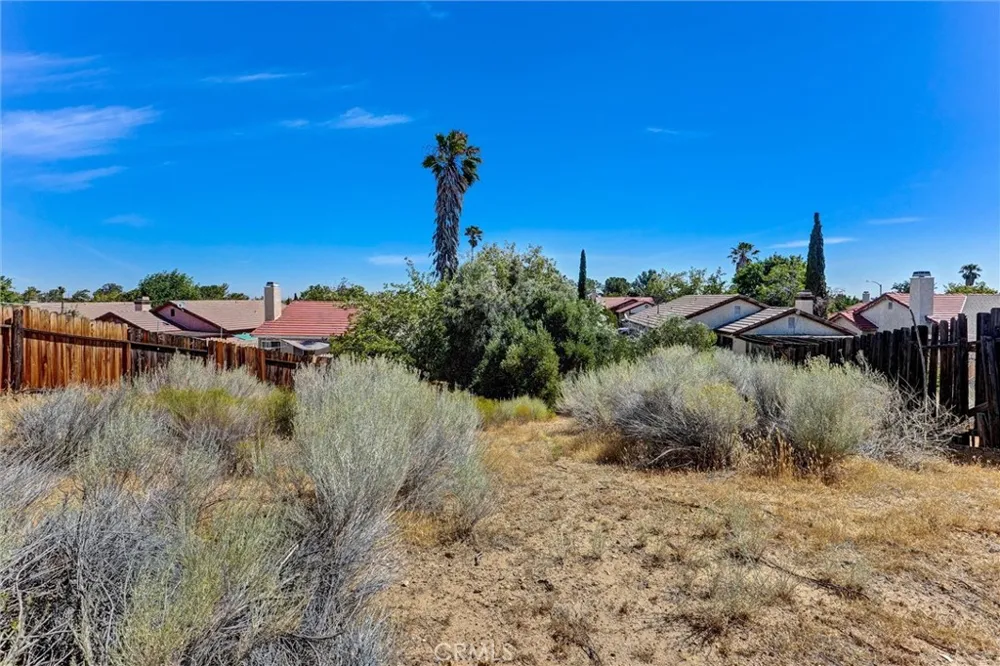 2812 Fairfield Avenue Palmdale, CA 93550