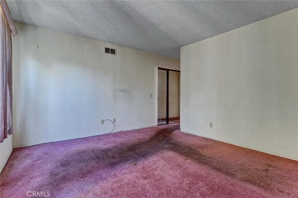 2812 Fairfield Avenue Palmdale, CA 93550
