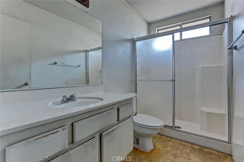 2812 Fairfield Avenue Palmdale, CA 93550