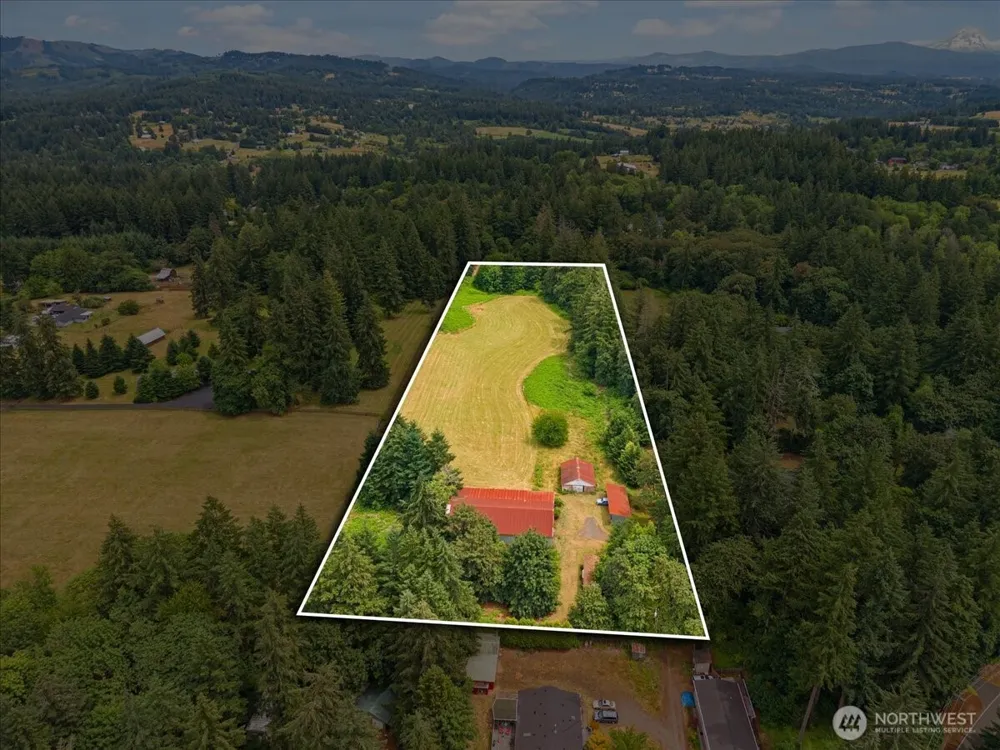 27214 NE Robinson Camas, WA 98607