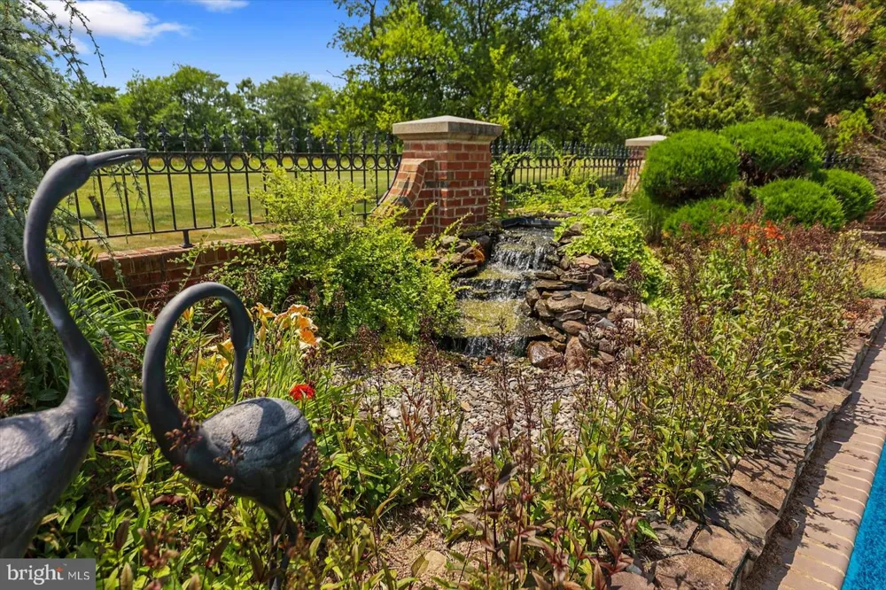 121 MADARA DRIVE Hanover, PA 17331