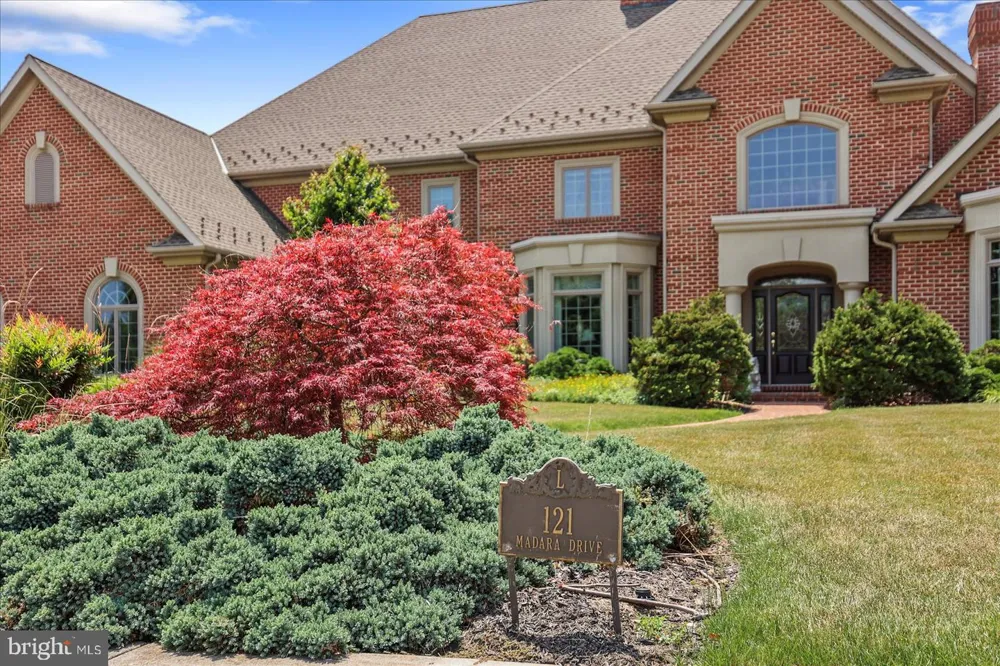 121 MADARA DRIVE Hanover, PA 17331