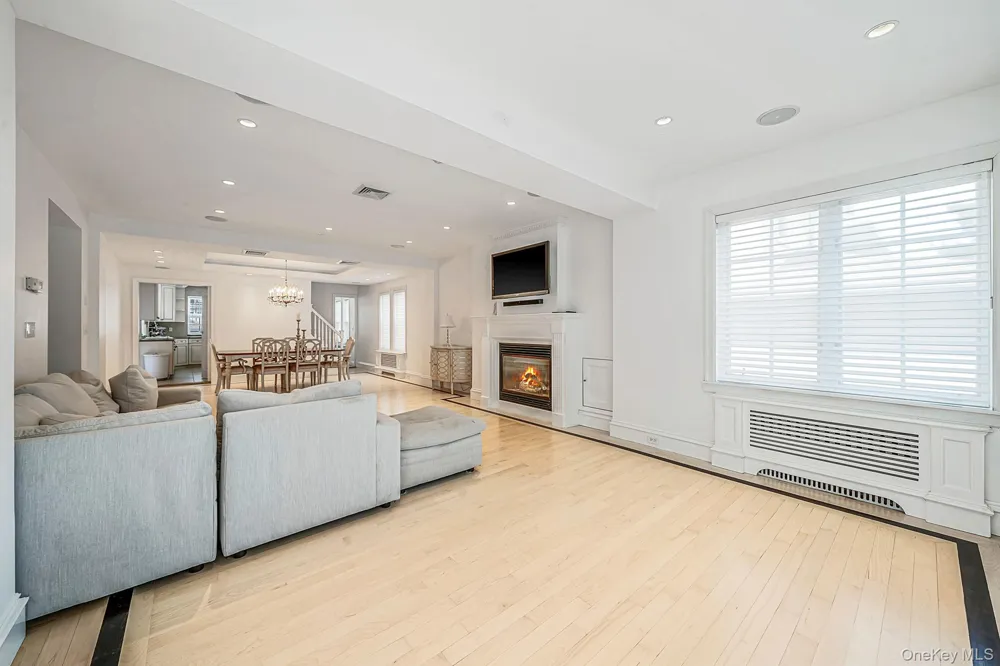 58 85th Street Brooklyn, NY 11209