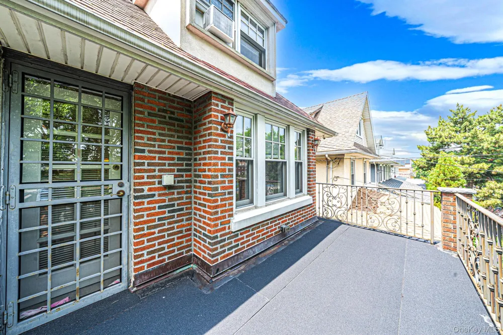 58 85th Street Brooklyn, NY 11209