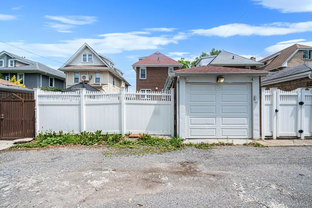 58 85th Street Brooklyn, NY 11209