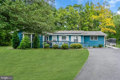 733 BUCK ROAD