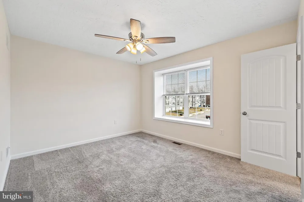 302 ALFALFA DR Carlisle, PA 17013