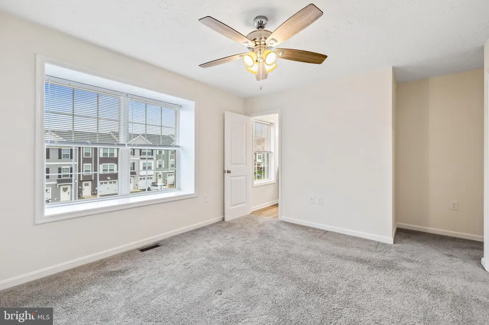 302 ALFALFA DR Carlisle, PA 17013