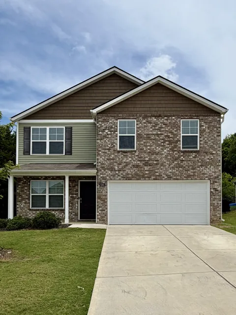 5561 Coleman Dr SE