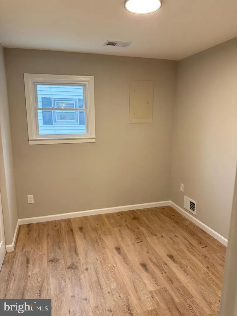 504 GREENHILL AVENUE Laurel, MD 20707