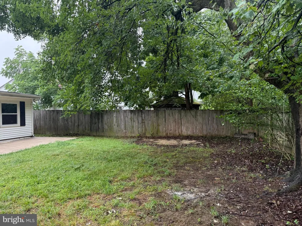 504 GREENHILL AVENUE Laurel, MD 20707