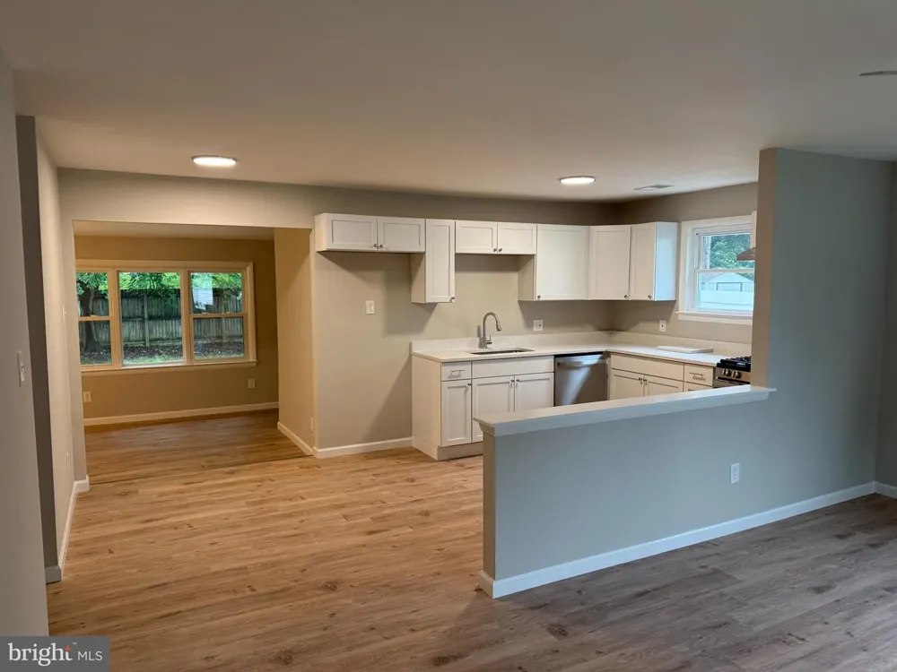 504 GREENHILL AVENUE Laurel, MD 20707