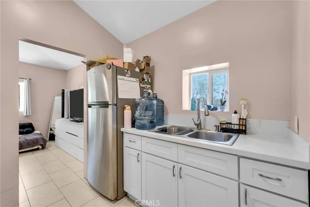 1505 Gratton Street Riverside, CA 92504